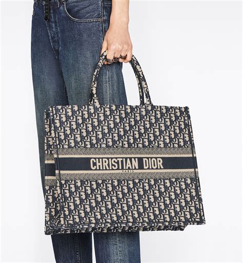 borse dior book tote|christian Dior Book Tote personalized.